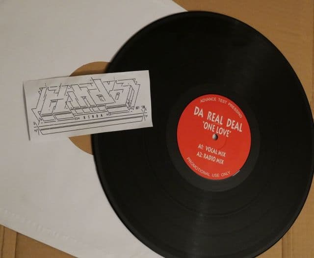 Da_Real_Deal-One_Love-_SURE3_-PROMO-VINYL-FLAC-2000-KINDA